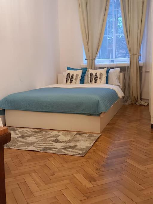 Apartamenty - Mi Stare Miasto Варшава Экстерьер фото