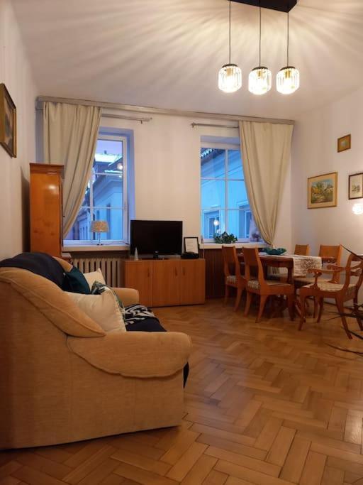 Apartamenty - Mi Stare Miasto Варшава Экстерьер фото